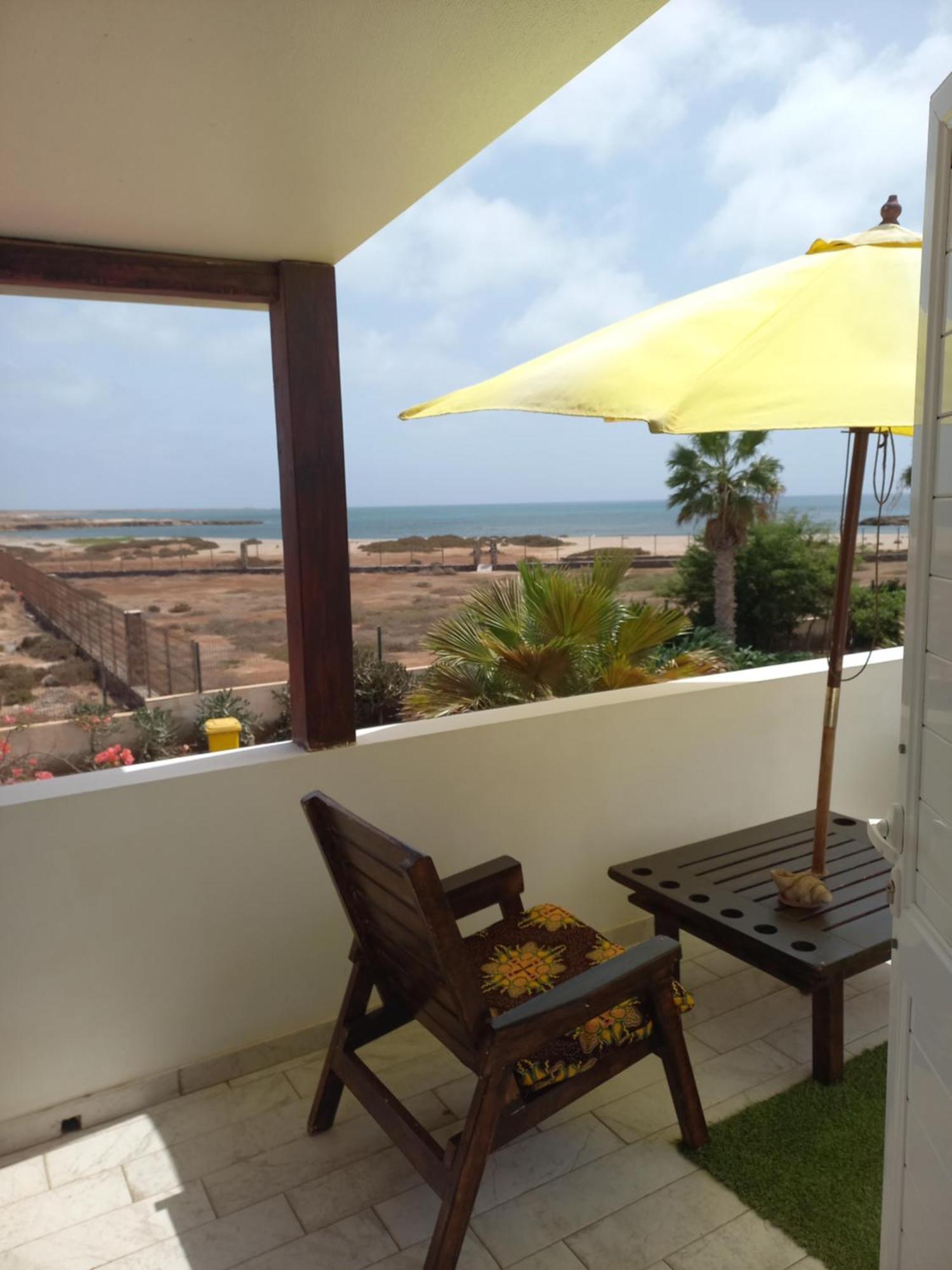 Vivenda Ronnie Apartment Beirona Bagian luar foto