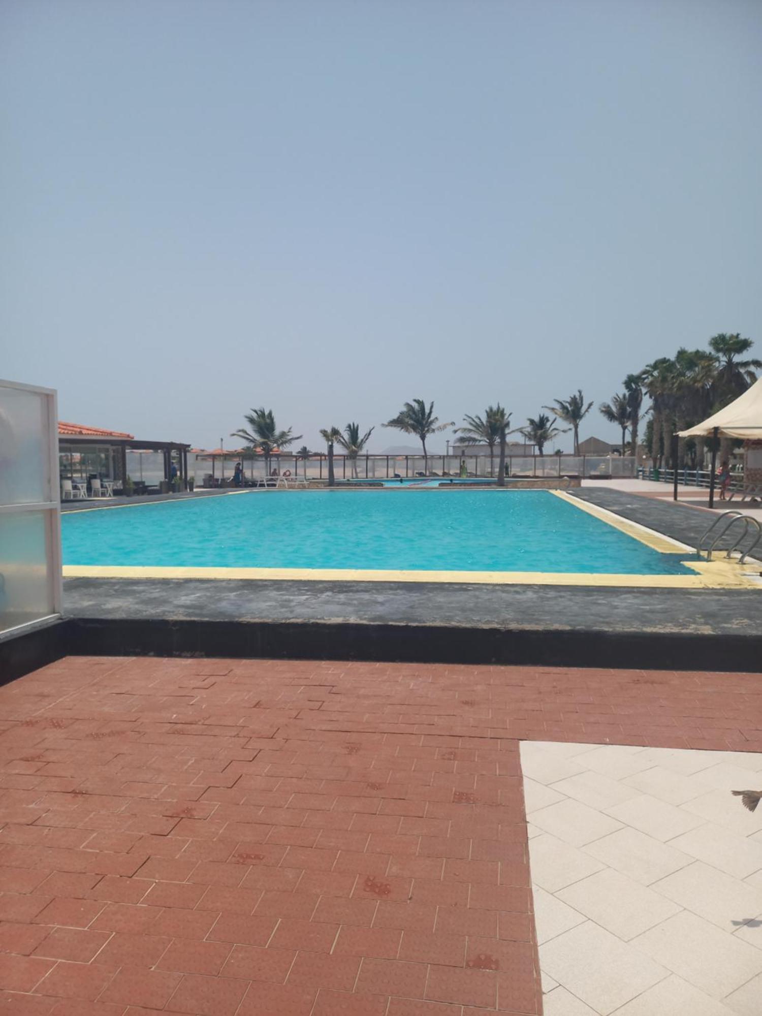 Vivenda Ronnie Apartment Beirona Bagian luar foto